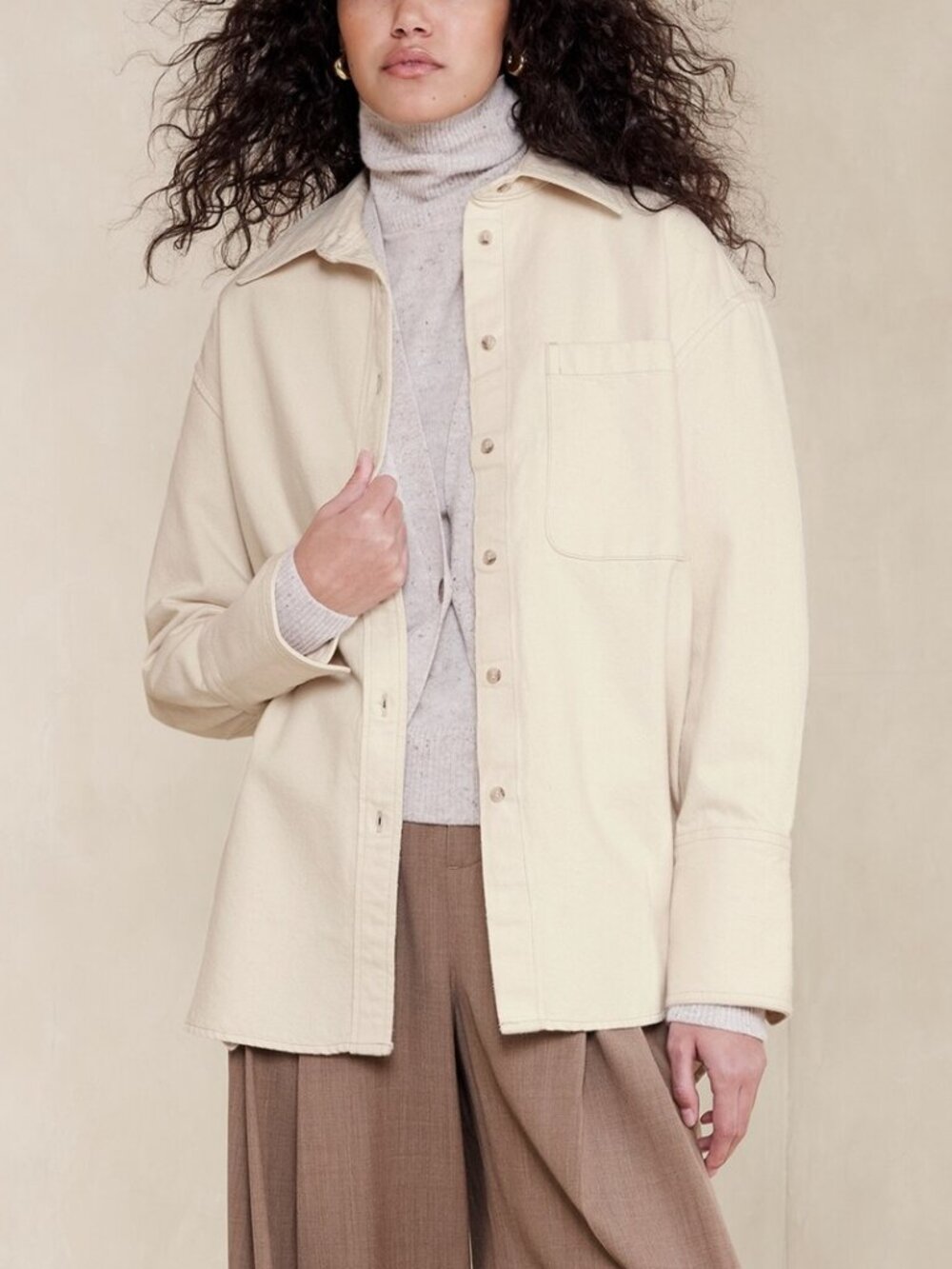 NWT!! Banana Republic Ecru Ivory Beige The Oversized Cotton Denim Shirt XS